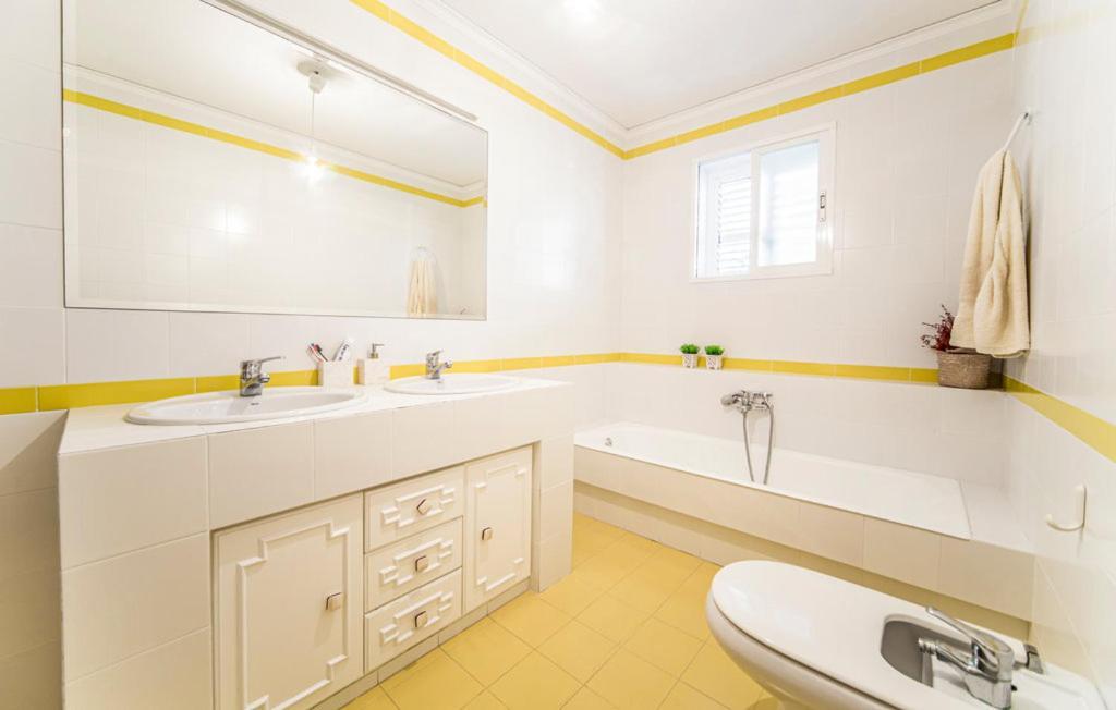 סגונטו Agradable Villa Junto Al Mar Con Piscina מראה חיצוני תמונה